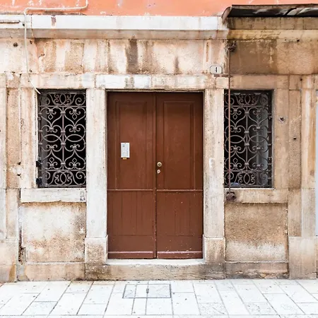 Cozy Soleil Apartman *